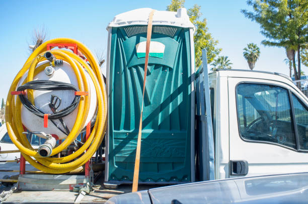 Best Emergency porta potty rental  in Englewood, OH