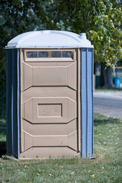 Best Portable restroom trailer rental  in Englewood, OH